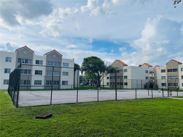 Mirassou, 6065 NW 186th St #310, Hialeah, Florida 33015, image 2