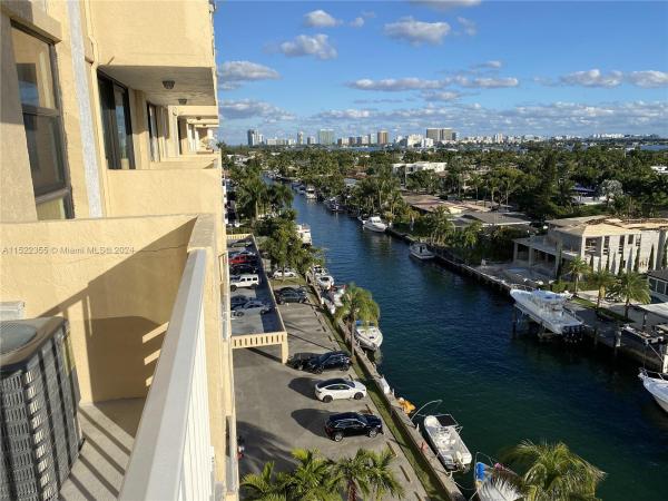 Vecino Del Mar, 2350 NE 135th St #905, North Miami, Florida 33181, image 1