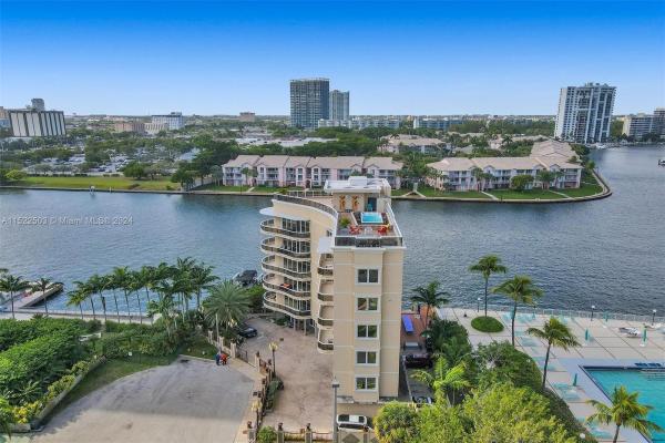 Sea Pearl, 12 Seacrest Pkwy #3, Hollywood, Florida 33019, image 1