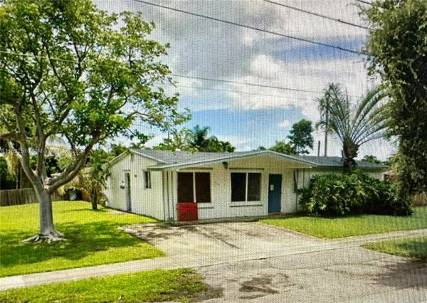 Heritage Homes, 7190 Coolidge St, Hollywood, Florida 33024, image 1