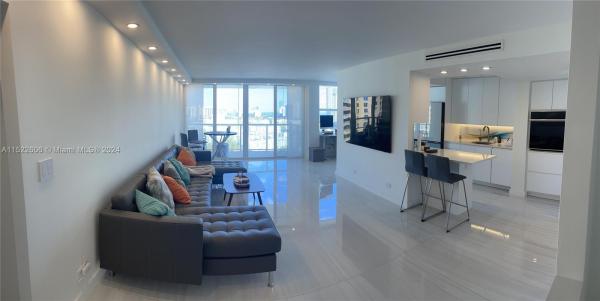 Winston Towers 300, 230 174th St #2205, Sunny Isles Beach, Florida 33160, image 3