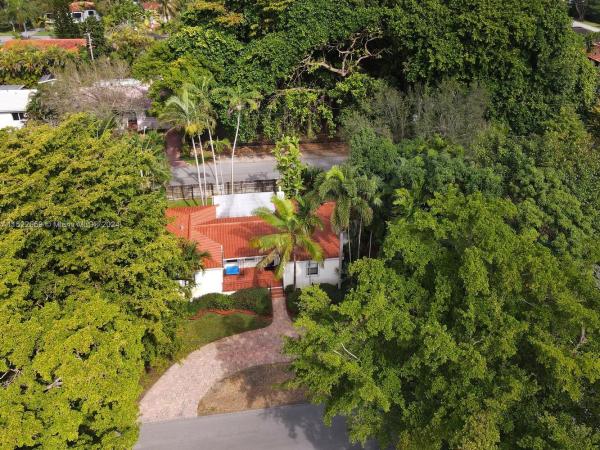 4443 SW 16th St, Unincorporated Dade County, Florida 33134, image 3