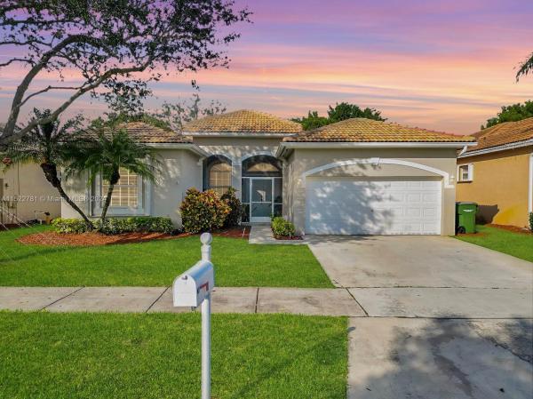 North Gate, 2345 SE 4th Pl, Homestead, Florida 33033, image 3