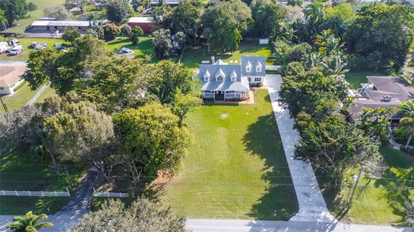 Oak Hill, 14320 SW 21st St, Davie, Florida 33325, image 3
