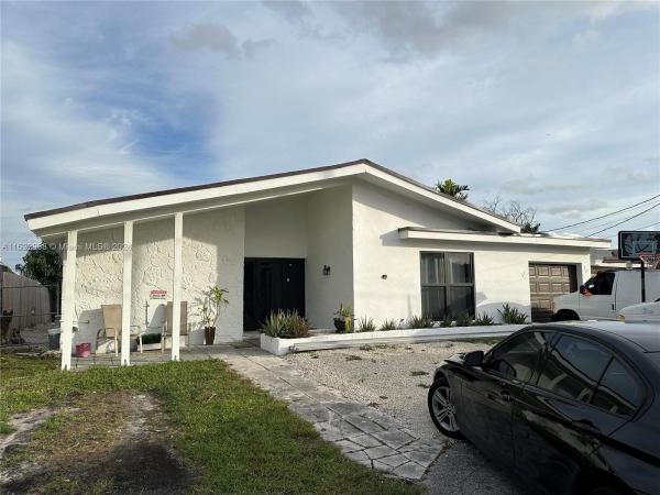 Miramar Isles, 6609 Dahlia Dr, Miramar, Florida 33023, image 3