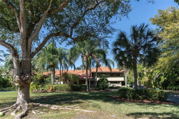 Cocoplum, 7556 Los Pinos Blvd, Coral Gables, Florida 33143, image 3