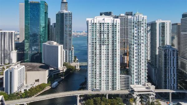 Brickell On The River North Tower, 31 SE 5th St #611, Miami, Florida 33131, image 1