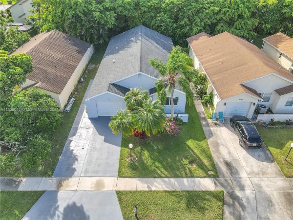 Pine Springs, 9156 Pine Springs Dr, Boca Raton, Florida 33428, image 3