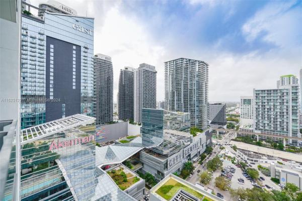 Reach Brickell City Centre, 68 SE 6th St #2206, Miami, Florida 33131, image 3