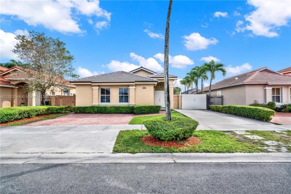 Riviera Trace, 1117 NW 136th Ct, Tamiami, Florida 33182, image 1