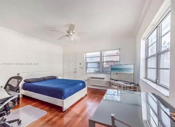 Meridian Court, 901 Meridian Ave #207, Miami Beach, Florida 33139, image 1