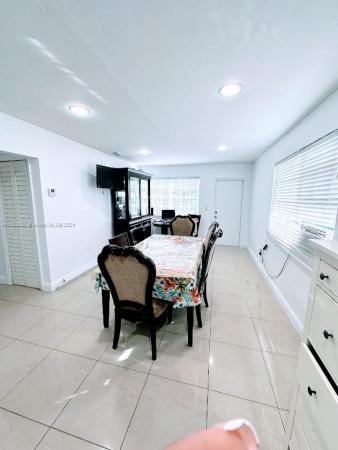 Biscayne Village Heights, 1190 NW 135th St, North Miami, Florida 33168, image 3