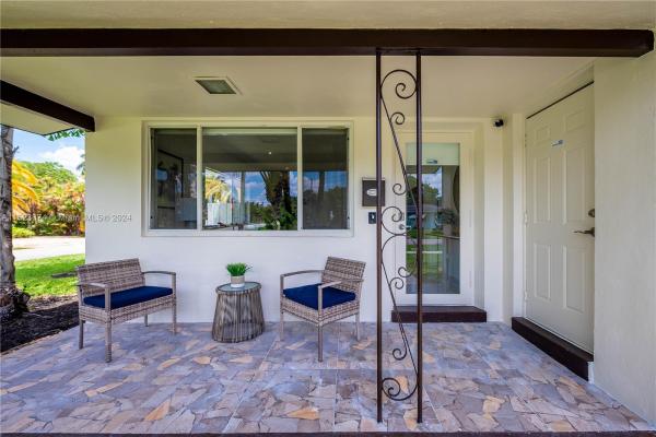 Placido Place, 101 NE 16th Ct, Fort Lauderdale, Florida 33305, image 1