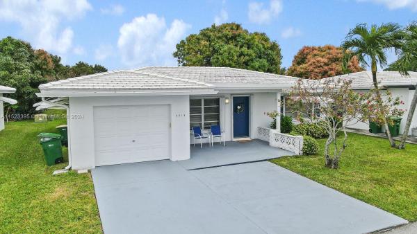 Sunset Isle 13, 8513 NW 59th St, Tamarac, Florida 33321, image 1