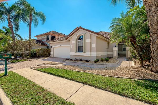 Lacosta, 1530 W Lacosta Dr W, Pembroke Pines, Florida 33027, image 2