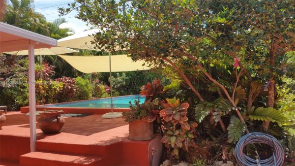 Palomar, North Miami, Florida 33161, image 1