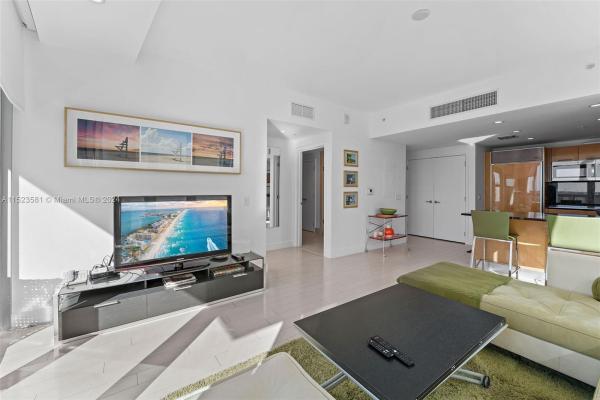 North Carillon Beach, 6899 Collins Ave #1209, Miami Beach, Florida 33141, image 3