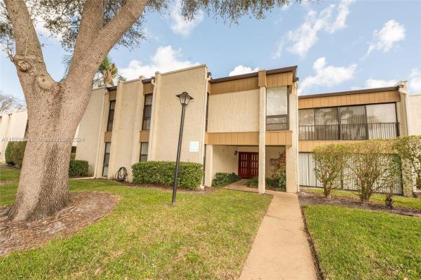 Woodhaven, 22093 Cocoa Palm Way #175, Boca Raton, Florida 33433, image 1