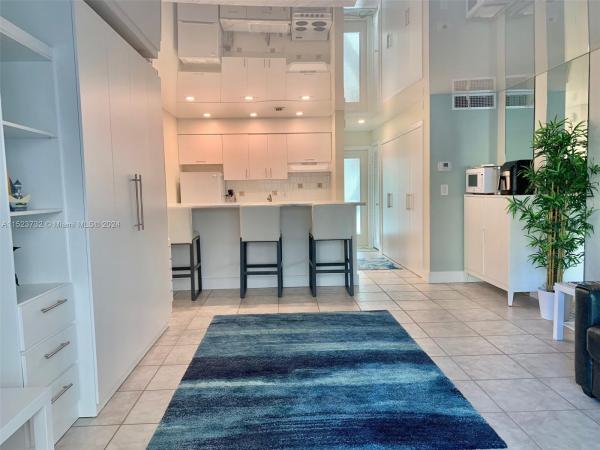 Coastal Waterways, 2600 Diana Dr #219, Hallandale Beach, Florida 33009, image 1