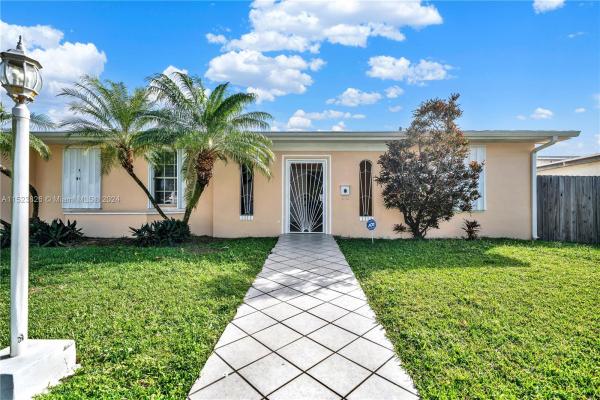Green Hills, 17701 SW 113th Ct, West Perrine, Florida 33157, image 1