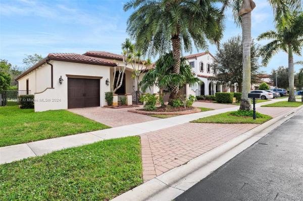 Estada, 3713 NW 87th Ave, Cooper City, Florida 33024, image 1