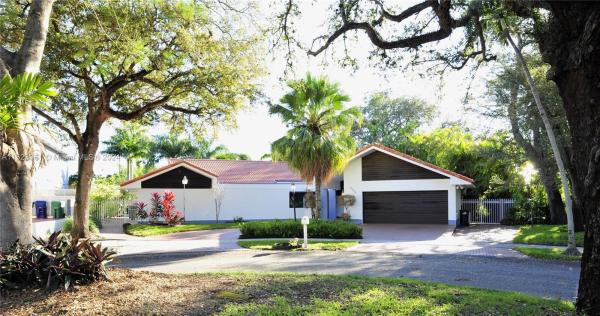 Cicely Estates, 9994 SW 31st Ter, University Park, Florida 33165, image 1