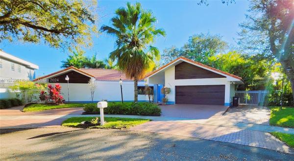 Cicely Estates, 9994 SW 31st Ter, University Park, Florida 33165, image 3