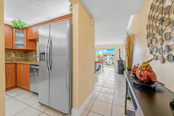 Country Lane, 17000 NW 67th Ave #331, Country Club, Florida 33015, image 2