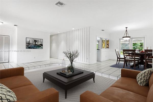 Charlotte Estates, 17203 SW 78th Pl, Palmetto Bay, Florida 33157, image 1