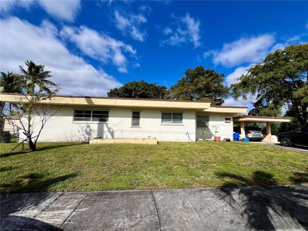 Lake Louise, 900 N Royal Poinciana Blvd, Miami Springs, Florida 33166, image 3