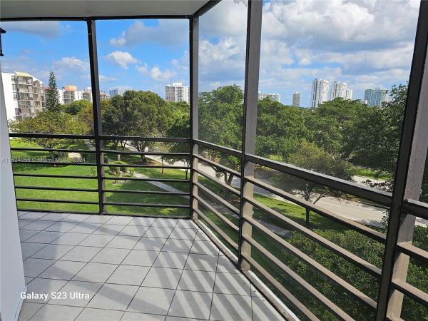 Biscaya, 20400 W Country Club Dr #508, Aventura, Florida 33180, image 1