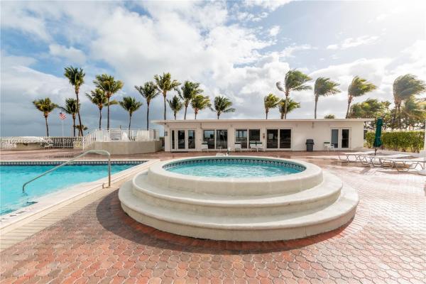 The Carriage Club, 5005 Collins Ave #712, Miami Beach, Florida 33140, image 1