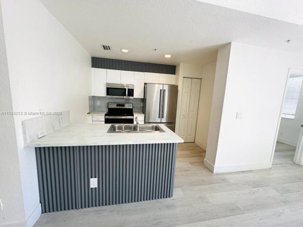 Marsh Harbour, 1947 Freeport Ln #1947, Riviera Beach, Florida 33404, image 1