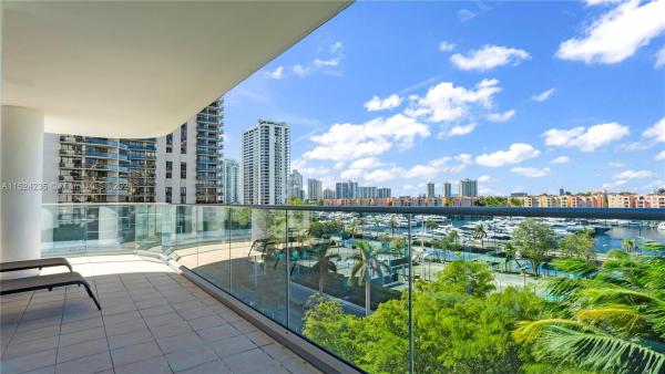 Turnberry Isle North, 19707 Turnberry Way #7D, Aventura, Florida 33180, image 1