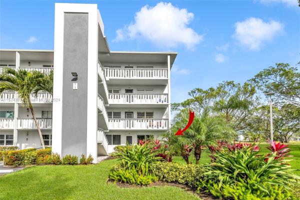Lyndhurst, 1014 Lyndhurst H #1014, Deerfield Beach, Florida 33442, image 1