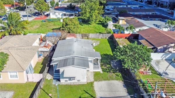 Sweetwater Groves, 625 SW 110th Ave, Sweetwater, Florida 33174, image 2