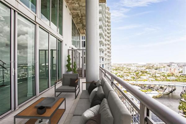 Neo Vertika, 690 SW 1st Ct #PHI11, Miami, Florida 33130, image 1