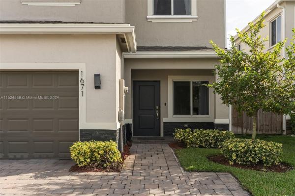 Palms At Bella Vista, 1671 SE 8th Pl, Homestead, Florida 33034, image 3