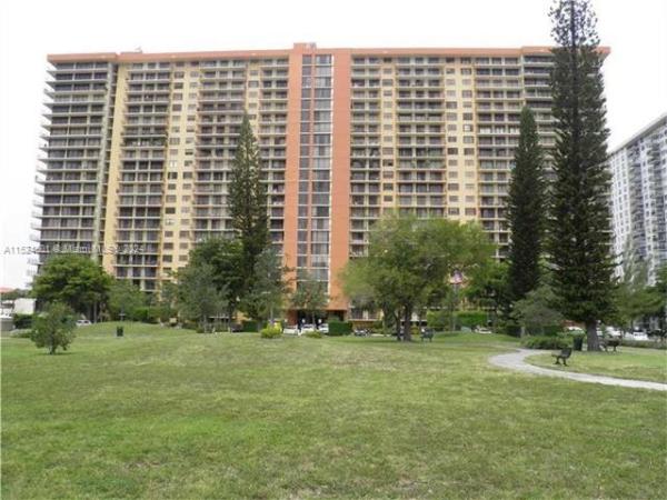 Winston Towers 700, 290 174th St #1809, Sunny Isles Beach, Florida 33160, image 1