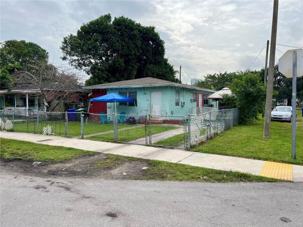 Ocoee Park, 2042 NW 18th St, Miami, Florida 33125, image 3
