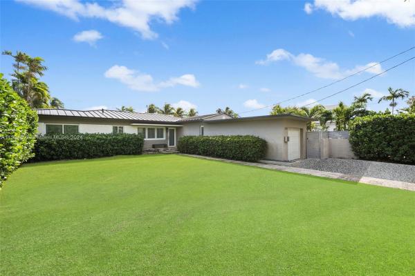 Biscayne Point, 1310 Cleveland Rd, Miami Beach, Florida 33141, image 3