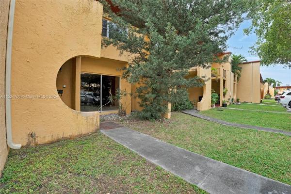 Taracoma Townhomes, 13721 SW 84th St #C, Glenvar Heights, Florida 33183, image 1