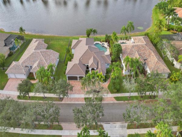 Mallard Landings, 402 Mallard Ln, Weston, Florida 33327, image 1