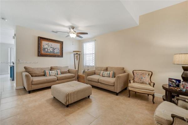 Floridian Isles South, 984 NE 42nd Ave, Homestead, Florida 33033, image 2