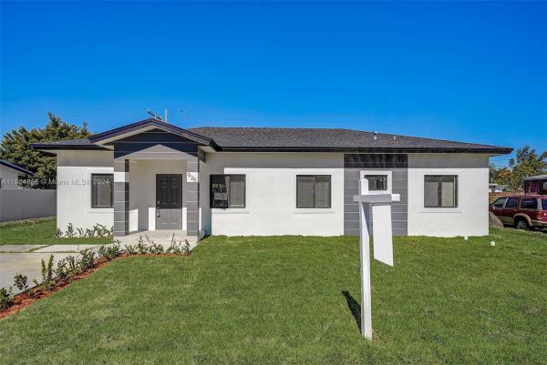 Highview Gardens, 925 NW 139th St, Golden Glades, Florida 33168, image 1