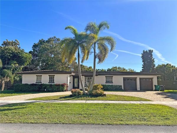 Leewood Estates, 10240 SW 120th St, Kendall, Florida 33176, image 3