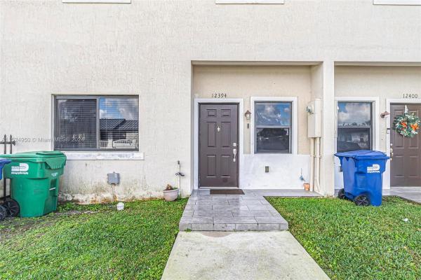 Princetonian Townhomes, 12394 SW 256th St #12394, Princeton, Florida 33032, image 3