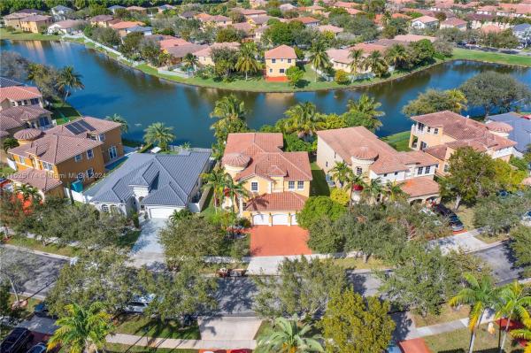 Escada At Vizcaya, 14093 SW 53rd St, Miramar, Florida 33027, image 3