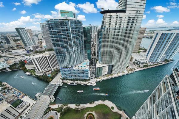 Icon Brickell Tower 1, 475 Brickell Ave #4914, Miami, Florida 33131, image 1