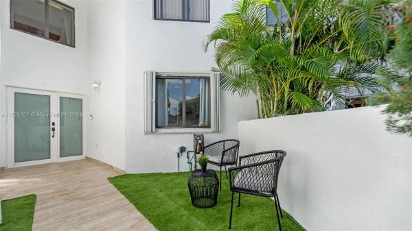 Esprit, 9659 SW 138th Ave #9659, The Hammocks, Florida 33186, image 3